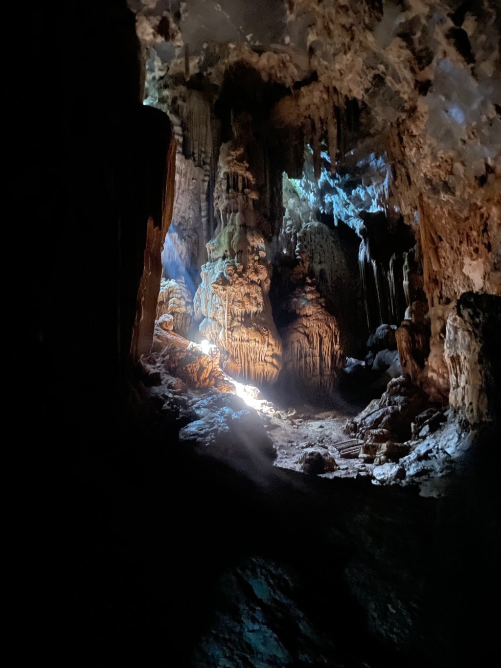 Day 3: Song Oxalis and Ton&nbsp;Cave